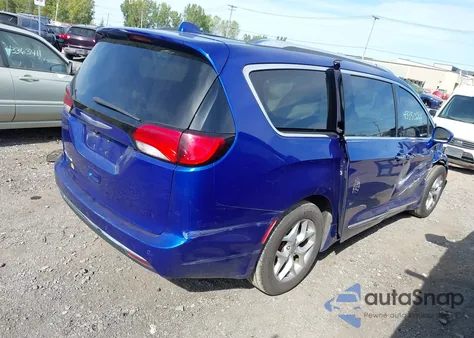 2018 Chrysler Pacifica Touring L from USA, damaged, VIN 2C4RC1BG8JR235736